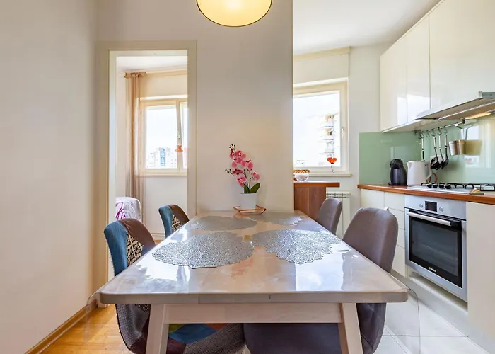 Apartment Dijana 1 Bdr With Balcony Zadar